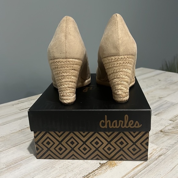 Charles by Charles David Size 9M - Picture 3 of 7